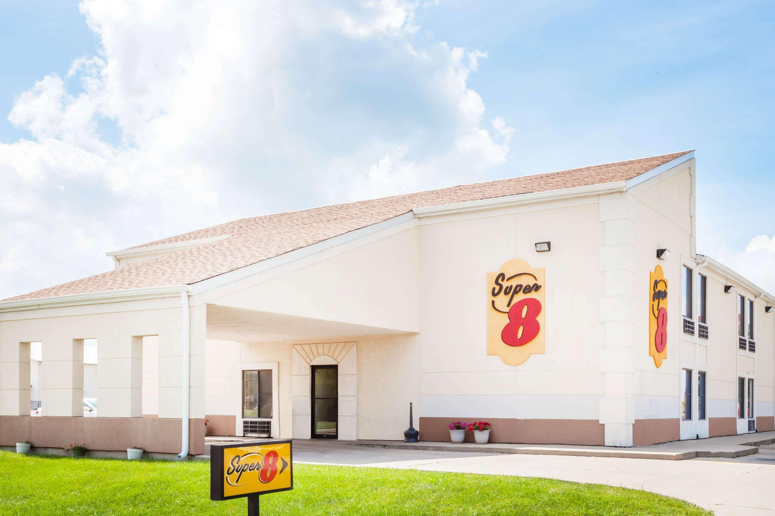 Hotel Super 8 By Wyndham Lincoln Zewnętrze zdjęcie