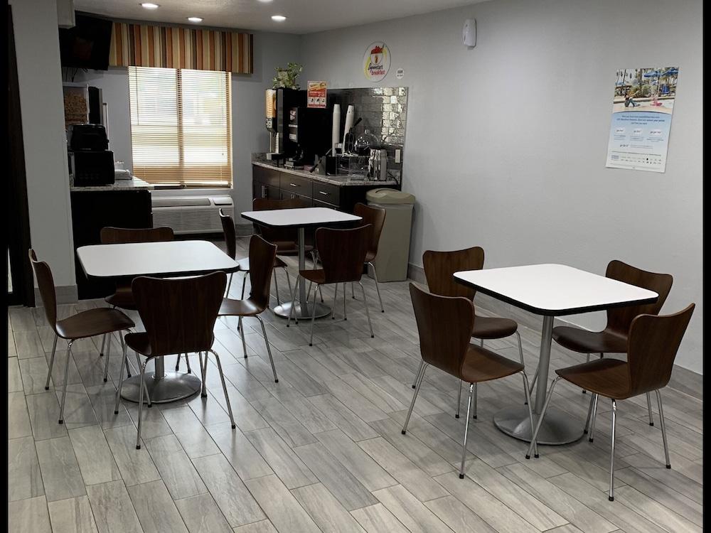 Hotel Super 8 By Wyndham Lincoln Zewnętrze zdjęcie